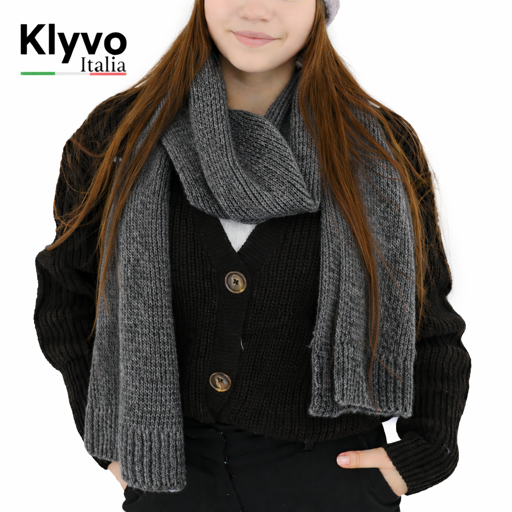 LORETTA – Women’s Winter Scarf in Wool Blend – Elegance and Softness
