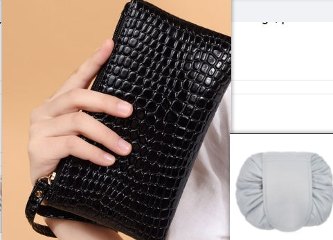 Portafoglio Donna in PU Effetto Coccodrillo 19×11 cm con Zip.